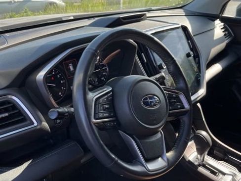 Used 2023 Subaru Ascent Touring AWD/4WD image 14