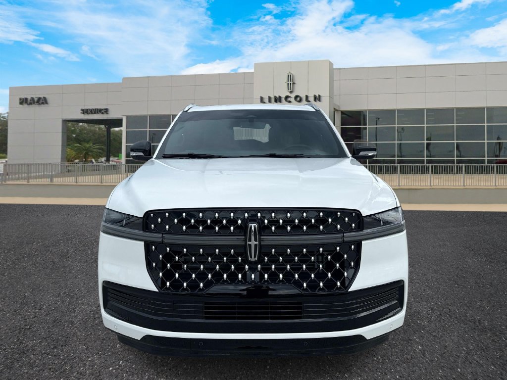 New 2026 Lincoln Navigator Black Label AWD/4WD image 8