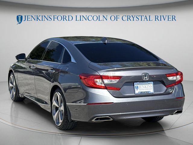 Used 2018 Honda Accord Touring image 6