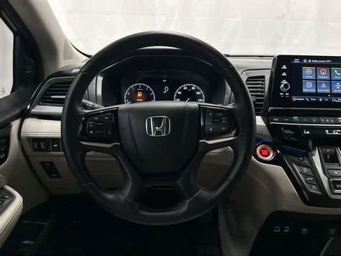 Certified 2025 Honda Odyssey Touring image 15