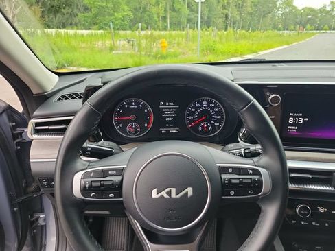Used 2023 Kia K5 EX FWD image 23