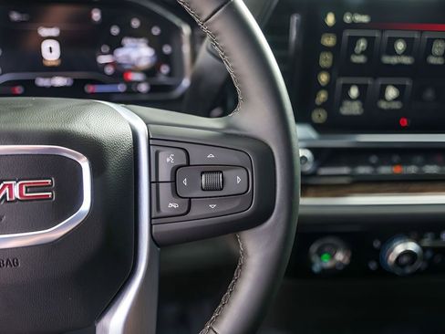 Used 2024 GMC Sierra 1500 Elevation RWD image 16