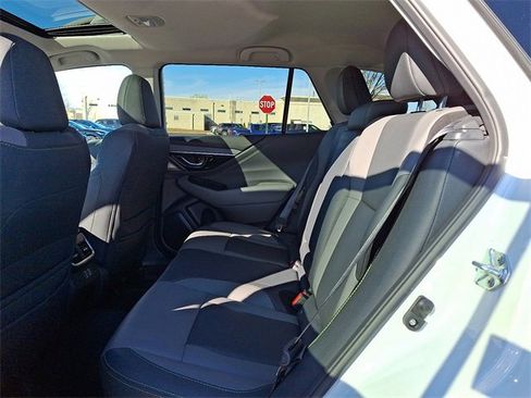 Used 2023 Subaru Outback Onyx Edition image 10