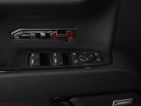 Used 2023 GMC Sierra 1500 AT4 w/ AT4 Premium Package AWD/4WD image 23