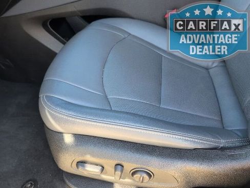 Used 2024 Buick Enclave Essence w/ Sport Touring Edition image 15