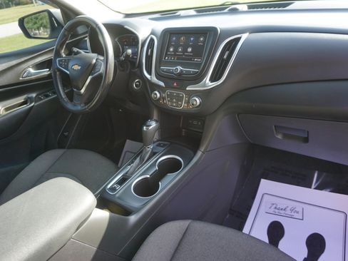 Used 2021 Chevrolet Equinox LT image 22