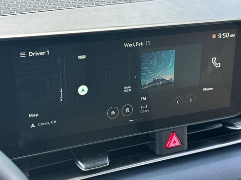 Used 2026 Kia Carnival EX image 21