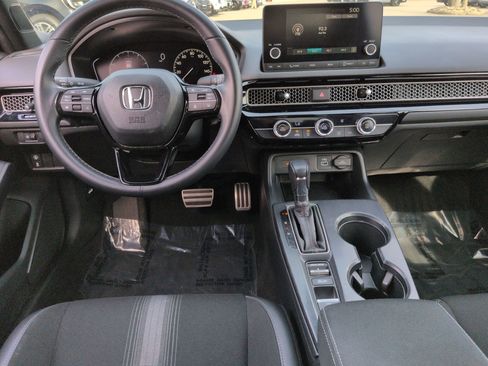 Used 2023 Honda Civic Sport image 28