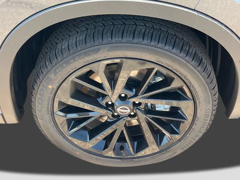 New 2026 Nissan Rogue SL AWD/4WD image 8