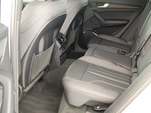 Certified 2021 Audi Q5 2.0T Premium Plus w/ Premium Plus Package image 28