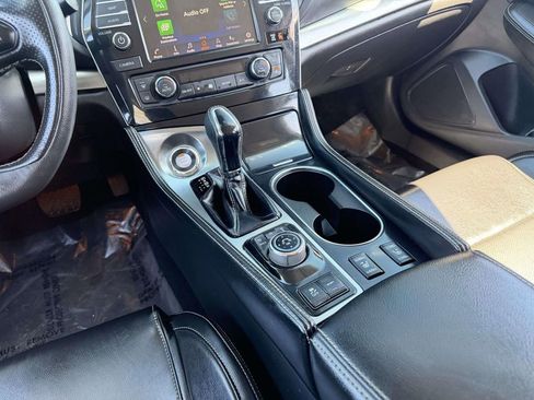 Used 2021 Nissan Maxima 3.5 SV w/ Floor Mat Group FWD image 17