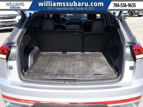 Used 2021 Volkswagen Atlas Cross Sport SEL Premium AWD/4WD image 34
