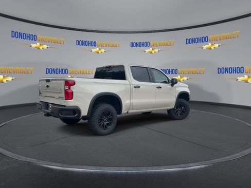 New 2026 Chevrolet Silverado 1500 ZR2 AWD/4WD image 8