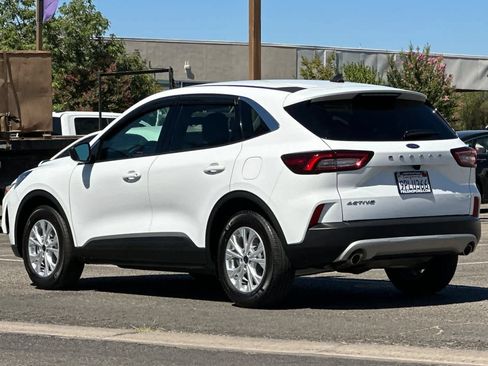Certified 2024 Ford Escape Active FWD image 7
