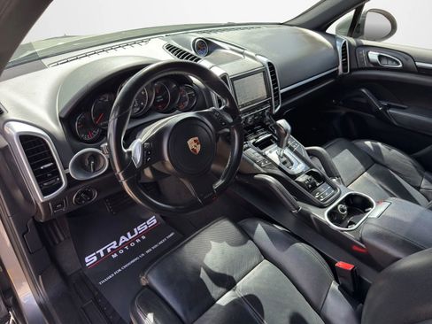Used 2013 Porsche Cayenne Diesel AWD/4WD image 11