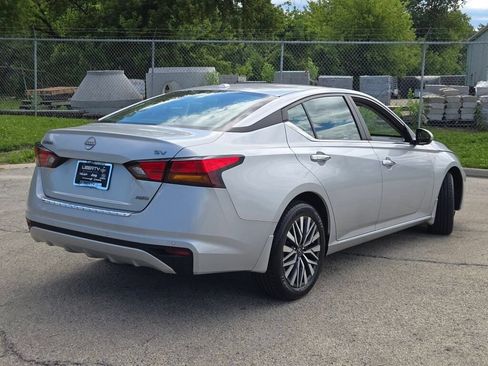 Used 2023 Nissan Altima 2.5 SV AWD/4WD image 8