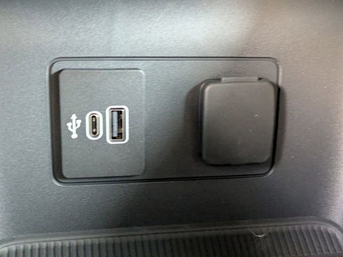 New 2026 Ford Explorer Platinum w/ LUX Leather Package image 28