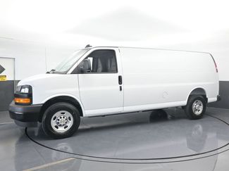 New 2025 Chevrolet Express 3500 Extended w/ Driver Convenience Package video 2