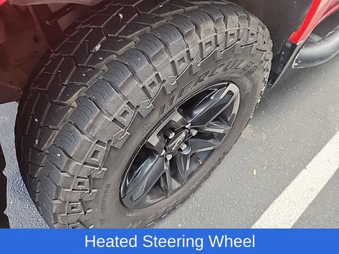 Used 2020 Chevrolet Silverado 1500 LT Trail Boss w/ Convenience Package AWD/4WD image 9