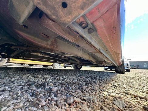 Used 2013 Chrysler 200 Touring FWD image 12
