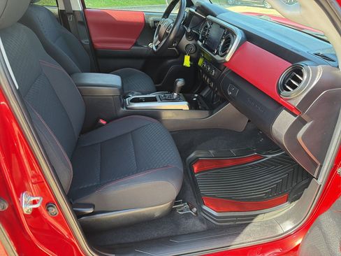 Used 2023 Toyota Tacoma SR5 image 28