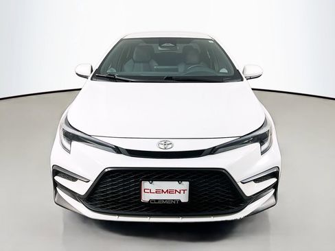Used 2024 Toyota Corolla SE FWD image 3