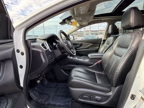 Used 2024 Nissan Murano SV image 10