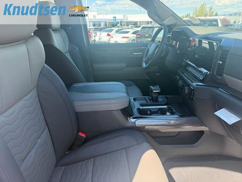 New 2026 Chevrolet Silverado 1500 ZR2 AWD/4WD image 12