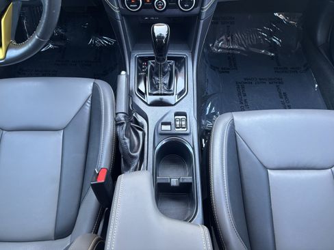 Used 2022 Subaru Crosstrek 2.5i Sport w/ Moonroof Package image 39