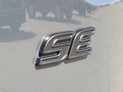 Used 2024 Toyota Corolla SE image 13