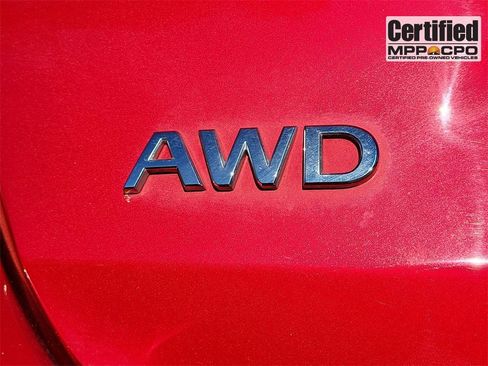 Used 2022 INFINITI QX50 Sensory image 13