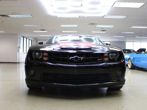 Used 2011 Chevrolet Camaro SS w/ RS Package image 18