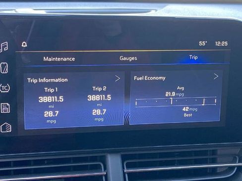 Used 2024 Chevrolet Trax ACTIV w/ Sunroof Package image 9