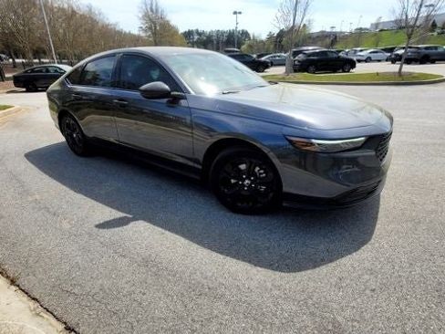 Used 2025 Honda Accord SE image 3