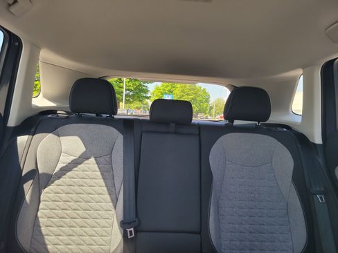 Used 2025 Volkswagen Tiguan S FWD image 20