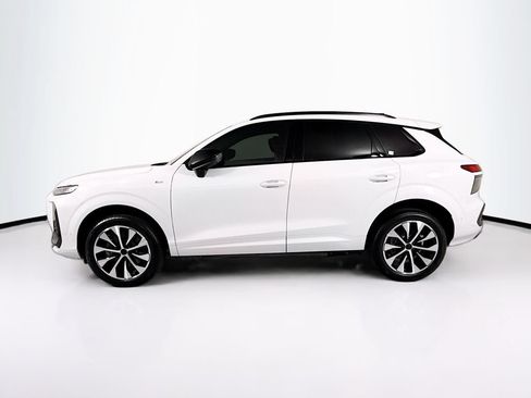 Used 2026 Audi Q3 quattro 2.0T AWD/4WD image 8
