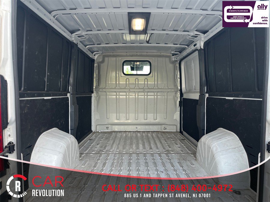 Used 2025 RAM ProMaster 2500 w/ Convenience Group FWD image 8