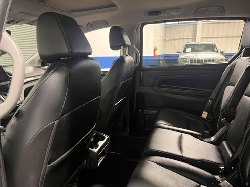 Used 2024 Honda Odyssey EX-L image 17