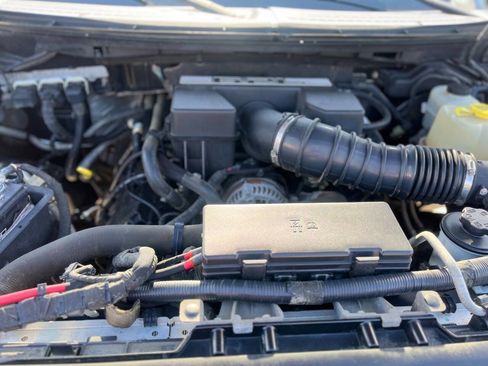 Used 2013 Ford F150 Raptor w/ Luxury Equipment Group image 12