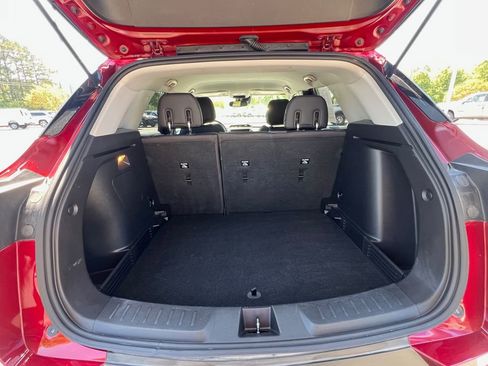 Used 2021 Chevrolet TrailBlazer LT w/ Premium Seating Package FWD image 19
