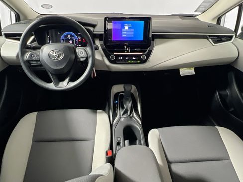 Used 2026 Toyota Corolla LE FWD image 29