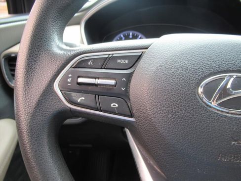 Used 2019 Hyundai Santa Fe SE FWD image 22