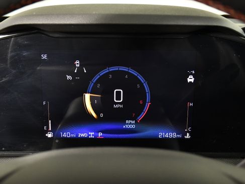 Used 2024 Chevrolet TrailBlazer RS w/ Convenience Package AWD/4WD image 18