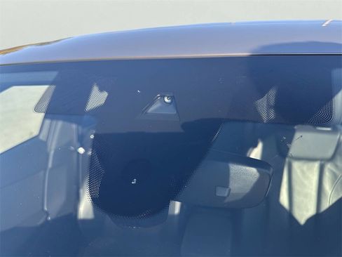 Used 2023 Audi A4 2.0T Premium Plus image 11