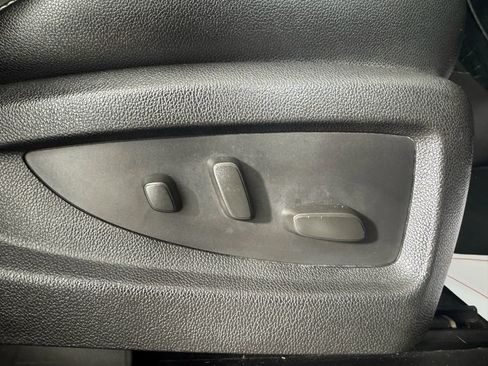 Used 2015 Chevrolet Suburban LT w/ Luxury Package image 37