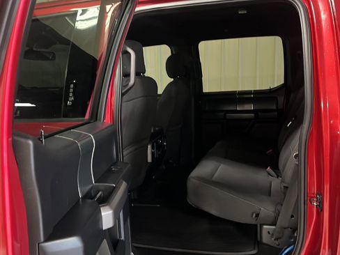Used 2019 Ford F150 XLT w/ Equipment Group 301A Mid image 11