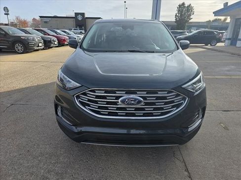 Used 2022 Ford Edge SEL w/ Convenience Package image 2