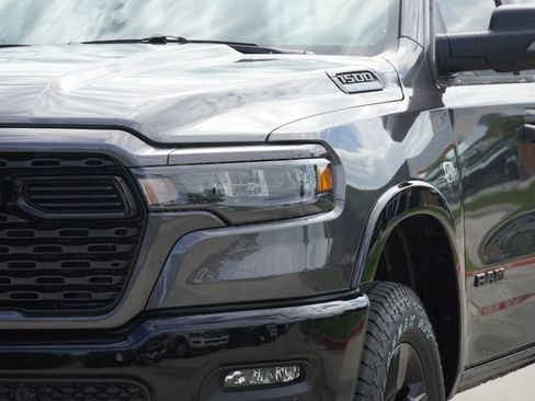 New 2026 RAM 1500 4x4 Crew Cab image 4