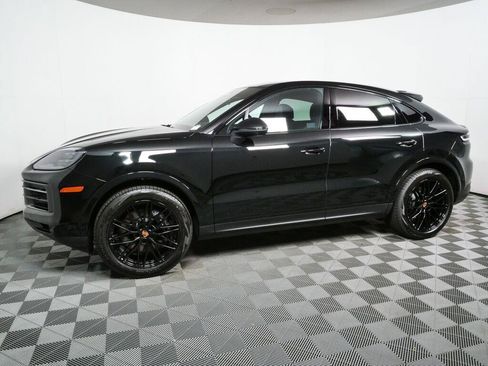 New 2026 Porsche Cayenne Coupe AWD/4WD image 2
