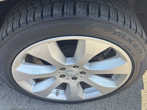 Used 2010 Mercedes-Benz GLK 350 4MATIC image 26